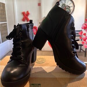 Women's Mossimo Black Chunky Heel Ankle Boots Lace Up W Side Zippers Sz 6